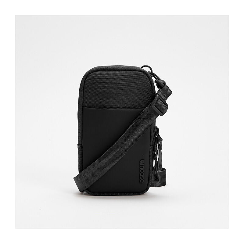 Incase A.R.C Small Crossbody Bag - Black